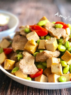 毛豆里肌炒豆干 / 家常菜 的食譜成品照片