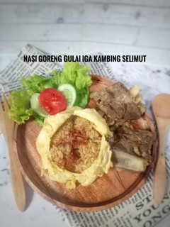 Foto resep 73.Nasi goreng gulai iga kambing selimut