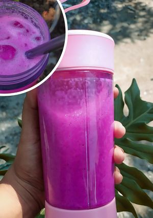 Foto resep Pine Dragon Berry Smoothies with Yakult