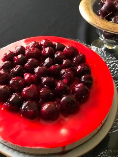 Una foto de Cheesecake de Cerezas Sin Horno