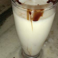A picture of Banana Shake.