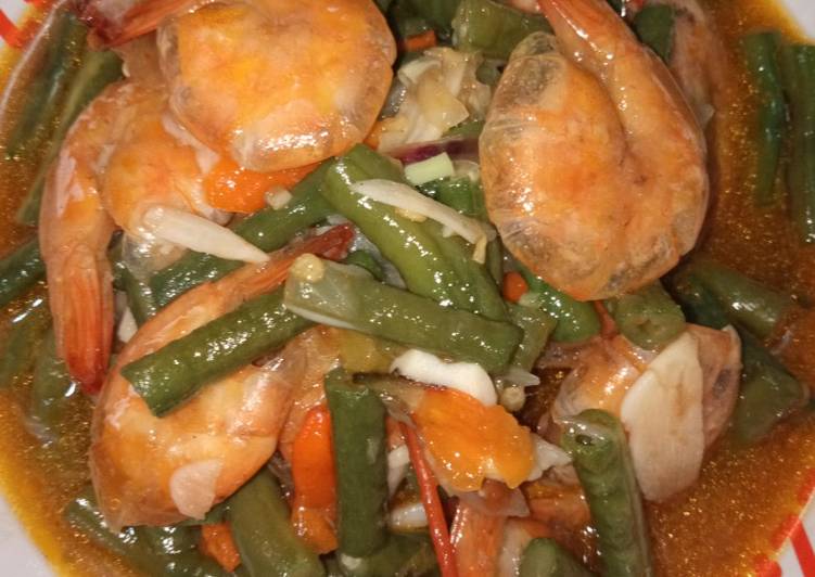 Tumis kacang panjang udang