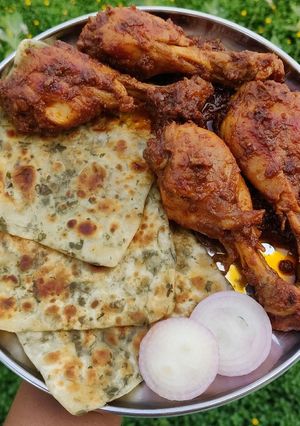 A picture of Ghee roasted chicken.