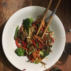 A picture of Beef and veg slimming world stir fry.