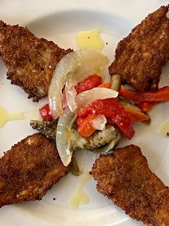Una foto de Sardinas con escalivada