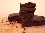 Una foto de budín vegano cacao amargo