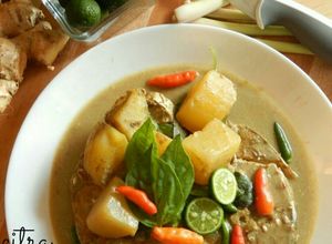 Foto resep GAENG LEUANG PLA (THAI YELLOW CURRY with FISH)