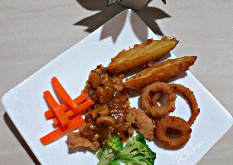 Resep Crispy Chicken Steak with Mushroom Sauce, Enak