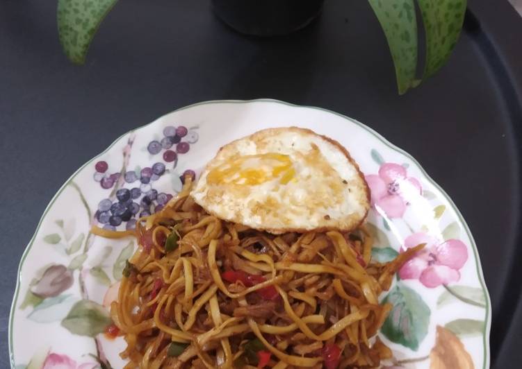 130. Mie goreng Saos Tiram