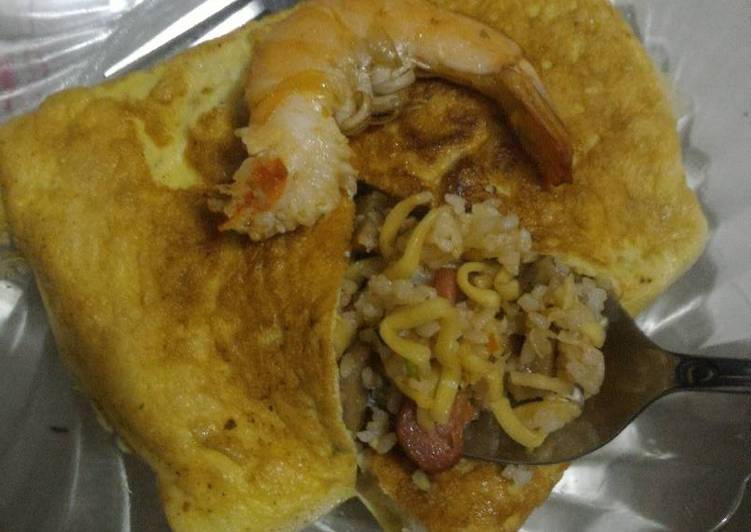 13Cara Memasak Omurice (nasgor bungkus telor) yang Enak