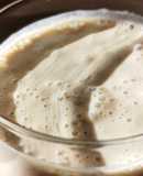 Batido de plátano, avena y nueces con chía