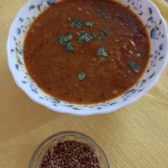 A picture of Horse gram Dal/kollu dal.
