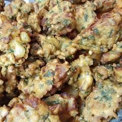 A picture of Mix pakoda.