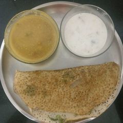 A picture of Rava dosa.