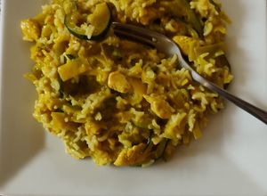 Zdjęcie przepisu Chicken curry z cukinią.