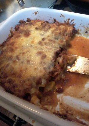 A picture of Chili Potatoes.