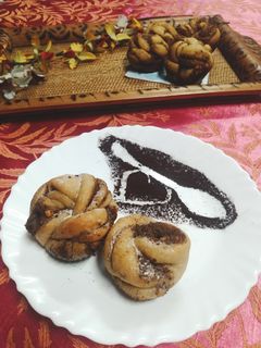 নো ঈস্ট পিনাট সিনামান ব্রেড রোল (Peanut cinnamon roll recipe in Bengali) রেসিপির প্রধান ছবি