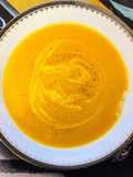 Vellutata di zucca al pepe