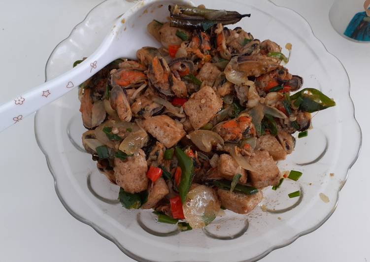 Tumis kerang tahu