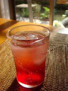 A picture of Plum juice.