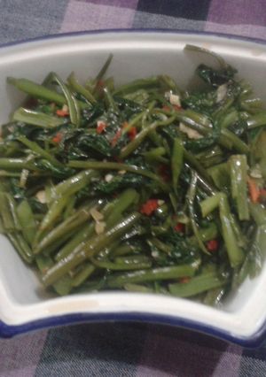 Foto resep Oseng kangkung kampung