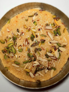 मलाई वाला कलाकन्द (Malai wala kalakand recipe in hindi) रेसिपी मुख्य फोटो
