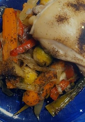 O poză a rețetei Carne cu legume în rolă.
