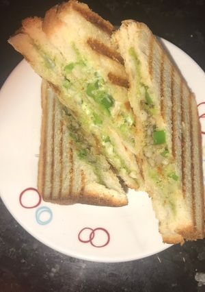 A picture of Ghughra Sandwich-Sandwich with Capsicum and onion-no potato sandwich.