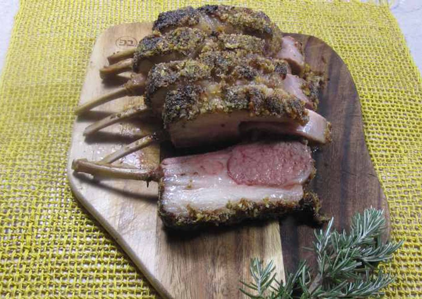 Lamb rack in parmesan crust