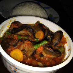 A picture of Peppered snail.