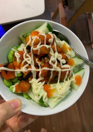 Hình của món Cơm cá hồi chay từ đu đủ.