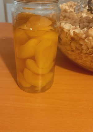 عکسی از دستور کمپوت سیب درختی