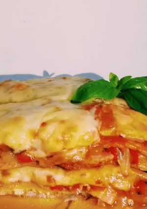 Una foto de Lasaña de berenjenas y zucchini súper deli 😋 #mercado
