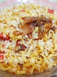 Foto resep Nasi Goreng Mawut Sosis plus Ikan Asin