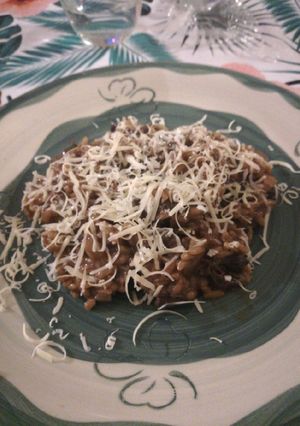 Una foto de Risotto de hongos de pino 🍄