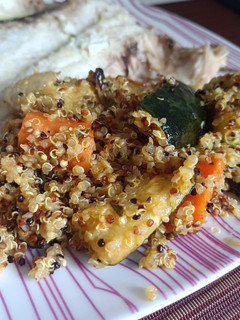 Una foto de Quinoa con verduras al horno