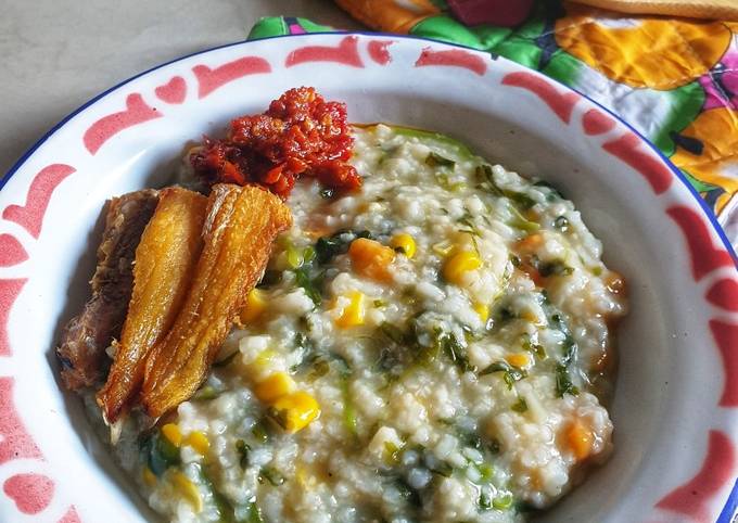 Bagaimana Membuat Tinutuan (Bubur Manado) Anti Gagal