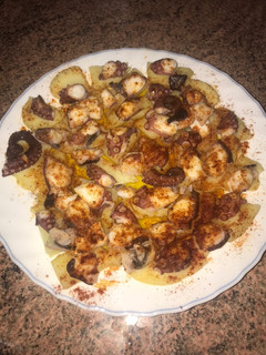 Una foto de Pulpo a la gallega