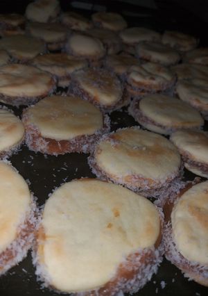 Una foto de Alfajores de maicena