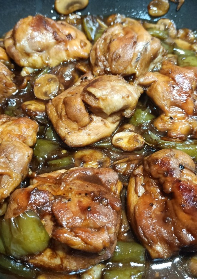 Una foto de Muslos de Pollo deshuesados a la cerveza