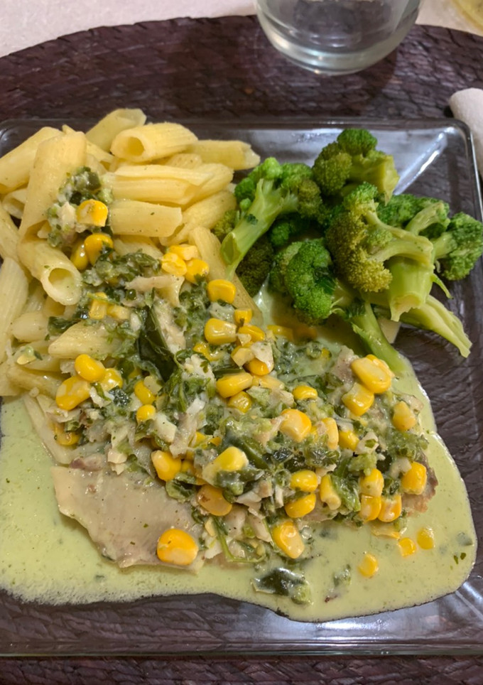 Una foto de Filete de pescado a la poblana
