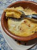 Coliflor con huevo y queso