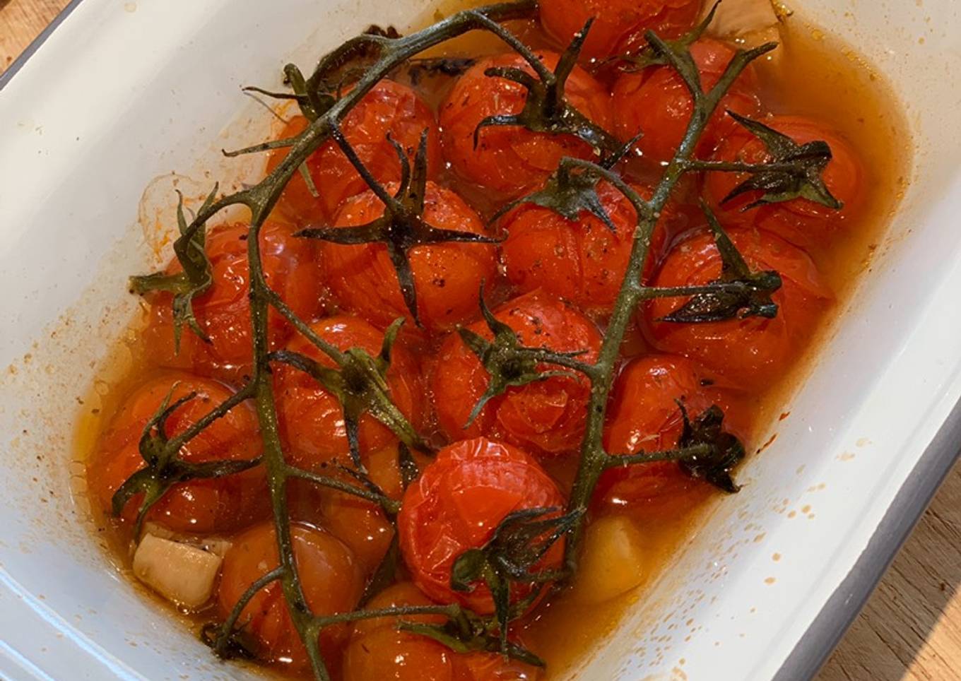 Slow cooked tomatoes