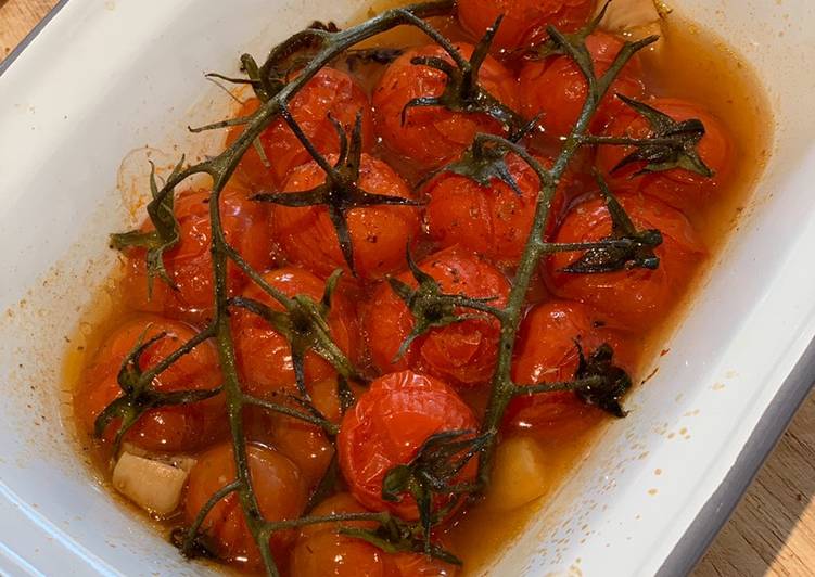 Slow cooked tomatoes
