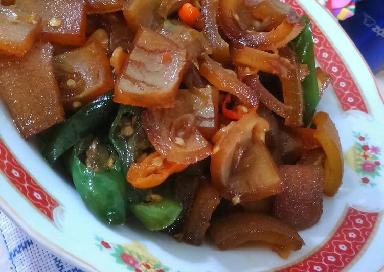Tumis Kikil Cabe Ijo