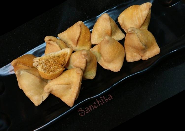 Recipe of Tasty Mini Dry Bhujiya Samosa