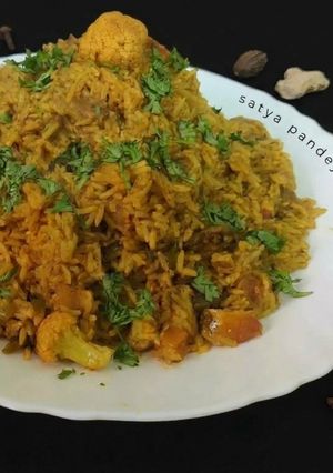 मसाला भात रेसिपी मुख्य फोटो