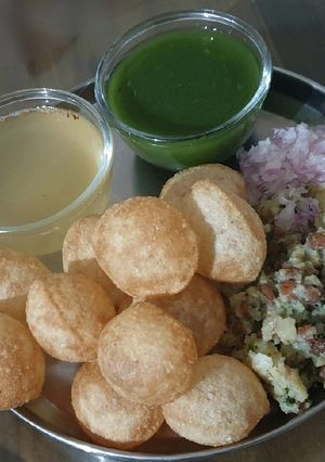 A picture of Hajma Pani Puri.