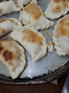 Una foto de Empanadas de pollo