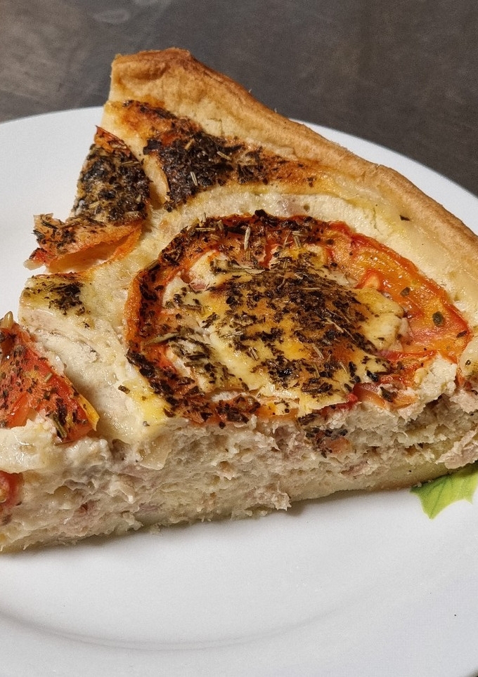 Una foto de Quiche de atún